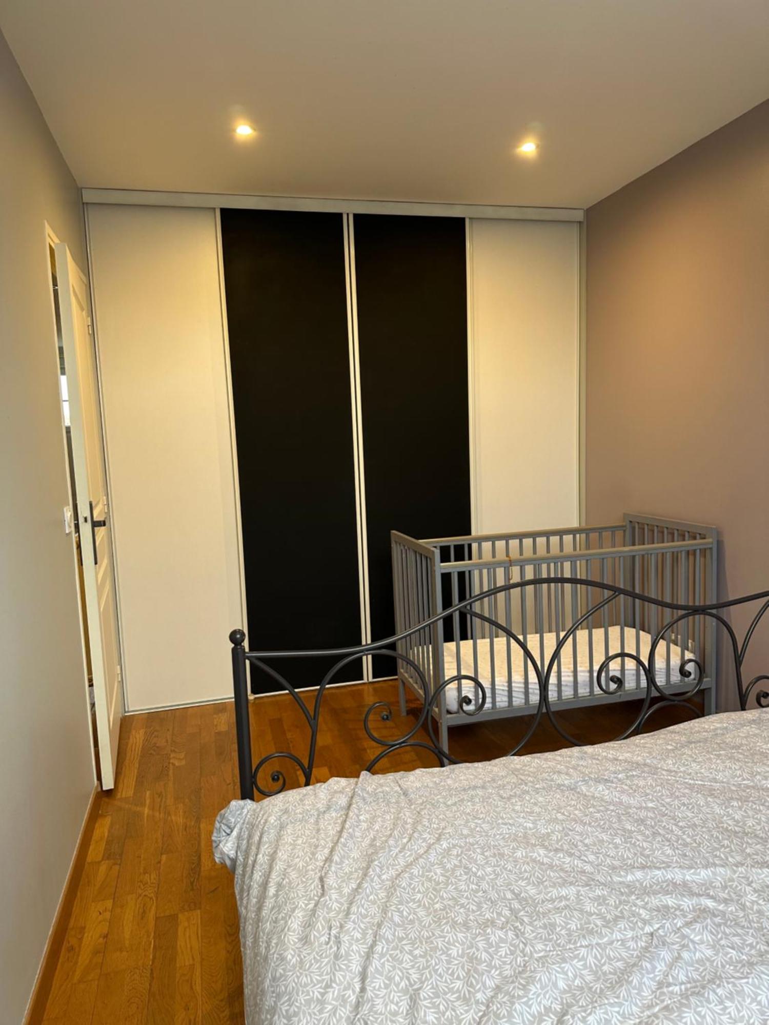 Appartement A Beaune Avec Parking Luaran gambar
